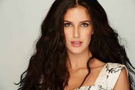 Isabella Kaif Biography Height Weight Age Size Family Affair Isabelle kaif family is now residing in london, united kingdom. isabella kaif biography height weight
