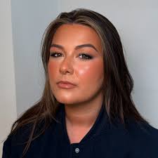 Jaclyn Moss Salon &...