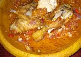 Sambal dengan cita rasa gurih dan pedas pun bisa membuat ayam geprek terasa lebih sedap. Resep Ayam Goreng Bumbu Rujak Sambal Geprek Enak