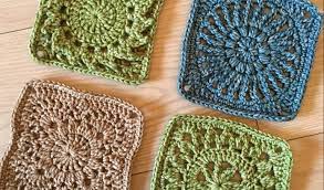 Just check out these 105 free granny square patterns that will make you learn to crochet each new and traditional design of a granny square in any size! Free Granny Square Crochet Pattern 4 Floral Motifs Cypress Textiles