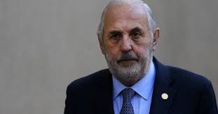 Los chats desconocidos de Jorge Abbott que muestran cómo se fue en contra  del fiscal Emiliano Arias