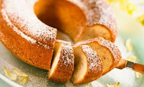 Basta realizzare una morbida crema al mascarpone senza uova e in poco tempo potrete comporre un tiramisù con le fragole adatto a tutti i palati ! Ciambella Senza Latte E Senza Uova Per Una Colazione Perfetta Leitv
