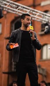 Leandro el chino leunis fue el invitado central del programa de jey mammon, los mammones, en la noche del jueves. Leandro Leunis Wikipedia La Enciclopedia Libre