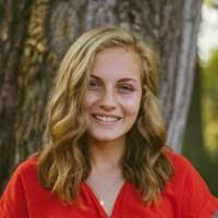 Caroline Nestor's Instagram, Twitter & Facebook