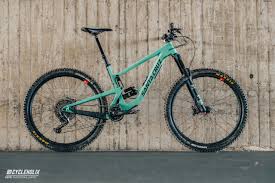 Santa cruz has a lineup filled with awesome bikes from the tallboy to the v10! Santa Cruz Hightower Oder Megatower Der Vergleich Cycleholix
