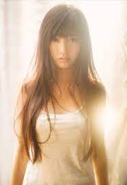 Straight Bangs Hairstyle For Round Face Women Hairstyles Long Hair Styles Asian Beauty Hair Styles