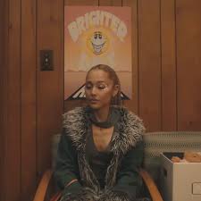 Ariana Grandes Eternal Sunshine Stares Into the Past