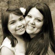 Amanda Kobel's Instagram, Twitter & Facebook