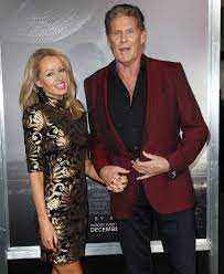 David hasselhoff spielt in deutscher serie mit. David Hasselhoff Im Interview Meine Frau Hayley Halt Mich Jung