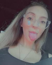 6 months old!!!! It is so crazy how the time flies, the days are long but  the months are disappearing! 6 moths of getting to watch my amazing girl  grow and learn❤️