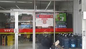 Alfamart belanja puas harga pas. Segel Di Empat Gerai Alfamart Dilepas Jadi Sorotan Jakarta Observer Breaking News Opinion