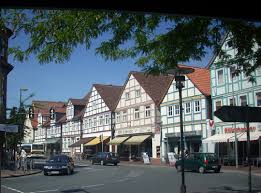 Die stadt burgdorf (region hannover) liegt im bundesland niedersachsen ★ stadtplan mit straßen im bereich 31303 und umgebung inkl. Datei Burgdorf Marktstrasse Ost Jpg Wikipedia