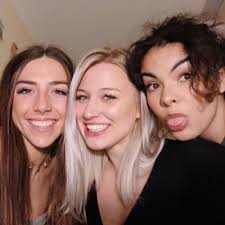 Hannah Bohl (@hannah_bohl)