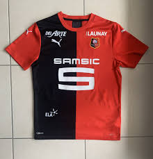 Stade rennais live score (and video online live stream*), team roster with season schedule and results. Rennes Home Fussball Trikots 2019 2020 Sponsored By Samsic
