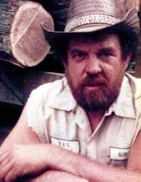 Robert Harsch's Instagram, Twitter & Facebook