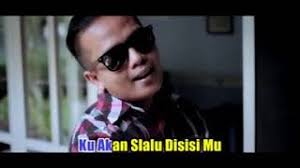 C g/b am g malam ini hujan turun lagi f em bersama kenangan yang ungkit dm g luka di hati. Kunci Gitar Ipank Badai Misteri Chord Dasar C Chordtela Com