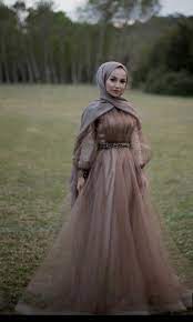 Semua dalam satu, adalah apa yang kami berikan untuk anda yang sedang mencari solusi. 25 Ide Baju Perpisahan Gaun Perempuan Pakaian Pesta Model Baju Wanita