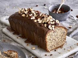 Nusskuchen So Backst Du Ihn Noch Saftiger Als Deine Oma Nusskuchen Dessert Rezepte Einfach Kuchen