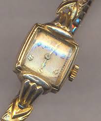 No dents or dings are present and is in perfect working condition. Vintage Lady Elgin Wrist Watch Ladies Wind Up Gold Elgin Watch Working Watch Engraved 194 Watch Engraving Vintage Christmas Gifts Vintage Watches Women