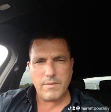 Ça va cogner. Notre série documentaire évènement, McGregor Forever, le 17  mai.