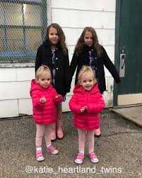Katie Twins Lyndy Twins Heartland Tv Show Heartland Cast Heartland