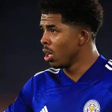 He then made a peculiar excuse to foxes fans after causing some concern about his intentions. Manchester United Lorgne Wesley Fofana