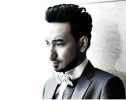 Tekstur yang dihasilkan oleh layer dapat membuat kesan rambut lebih tipis namun tidak kempes. Fesyen Rambut Lelaki Terkini
