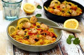Riz Aux Crevettes A L Espagnole Amandine Cooking Riz Au Crevette Plats Complet Recettes De Cuisine