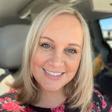 Angel Baggett's Instagram, Twitter & Facebook