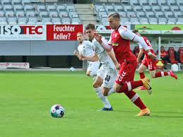 Die richtige aussprache seines namens. Sc Freiburg In Der Bundesliga Schwarzwalder Scheinzwerge Fussball