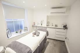 Maybe you would like to learn more about one of these? Biologique Recherche Facial At Aesthetics Lab Beauty Room Salon Spa Treatment Room Spa Room Decor