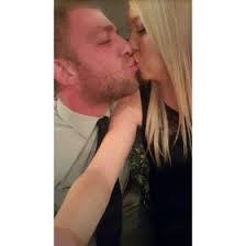 Danielle Felker's Instagram, Twitter & Facebook