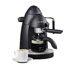 Coffee machine sits at a comfortable intersection where ease of use, automation, and affordability meet. Mr Coffee Coffee Makers Ecm20 Combination Coffeemaker Cappuccino Latte And Steam Espresso Machine Loaded With Special Features
