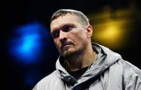 Who is boxer Ryan Rhodes and how is he connected to Tommy Fury?