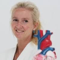 Peter Bonta's Instagram, Twitter & Facebook