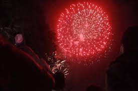 Thời gian bắn pháo hoa là 15 phút, từ 0h00 đến 0h15 ngày 1/1/2021. 9ptk2l Eyhfk4m