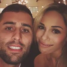 Raquel Nieves and Ben Kurtz's Wedding Registry