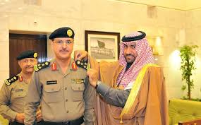 يتميز بتحضير الوجبات الشعبية وفق أعلى معايير الجودة وبه جلسات وديكورات مميزة، كما يلبي المطعم جميع. Ø§Ù„Ø£Ù…ÙŠØ± ØªØ±ÙƒÙŠ Ø¨Ù† Ø¹Ø¨Ø¯Ø§Ù„Ù„Ù‡ ÙŠÙ‚Ù„Ø¯ Ù…Ø¯ÙŠØ± Ù…Ø±ÙˆØ± Ù…Ù†Ø·Ù‚Ø© Ø§Ù„Ø±ÙŠØ§Ø¶ ÙˆÙ…Ø³Ø§Ø¹Ø¯Ù‡ Ø±ØªØ¨Ù‡Ù… Ø§Ù„Ø¬Ø¯ÙŠØ¯Ø© ØµØ­ÙŠÙØ© ØµØ±Ø§Ø­Ø© Ø§Ù„Ø§Ù„ÙƒØªØ±ÙˆÙ†ÙŠØ©