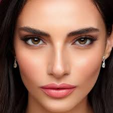 Amazon.com: Natural Lashes Wispy False Eyelashes Short 3D Effect Natural  Looking Eyelashes 14mm Clear Band Faux Mink Lashes Lightweight 5 Pairs ...