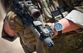Luminox xs.3001.f (navy seal series) Top 13 Special Forces Watches Worn By Navy Seals Military Watches 2021
