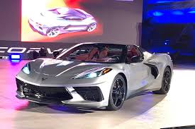Chevy also says the hardtop helps reduce interior noise—unless, of course, you roll. 2020 Chevrolet Corvette Convertible First Look Gearopen Com