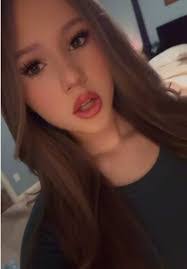 Alyssa Knutson's Instagram, Twitter & Facebook