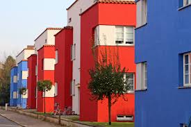 Selbst in fachkreisen ist es heute weitgehend unbekannt, dass in celle in den 20er jahren städtebauliche premieren stattgefunden haben. Barock Trifft Bauhaus In Celle