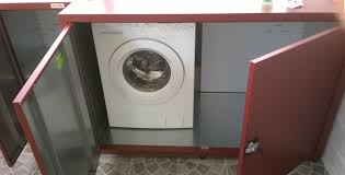 Le moderne abitazioni sono confortevoli e tecnologiche ma soffrono della carenza di spazi. Armadi Da Esterno Autuori Monteverde Roma