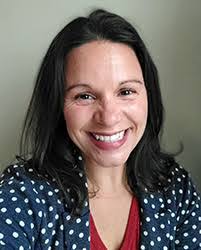 Amanda Danks's Instagram, Twitter & Facebook