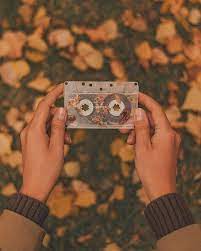 Retro wallpaper aesthetic pastel wallpaper aesthetic backgrounds aesthetic. Pinterest Dmariehull Dmariehull Pinterest Acrylic Painting Aesthetic Dmariehull Messy Herbst Fotografie Schone Tumblr Bilder Vintage Hintergrundbilder