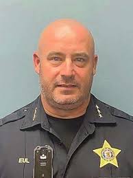 Cops & Crime: How DuPage County sheriff's new bloodhound honors legacy of  fallen deputy