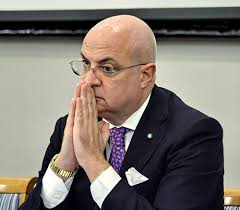 Gli acquisti in rete la fanno da padrone (di Tony Ardito)