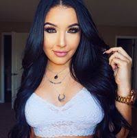 Arely Tinoco's Instagram, Twitter & Facebook