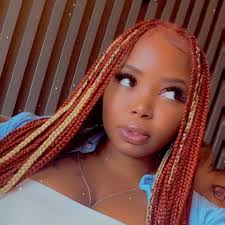 Hairstylist for natural hair in Rantoul?